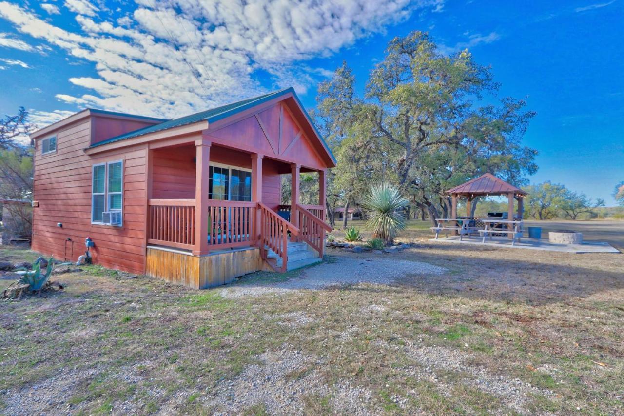 The Ranch At Wimberley - Blue Hole Cabin #2 Βίλα Εξωτερικό φωτογραφία