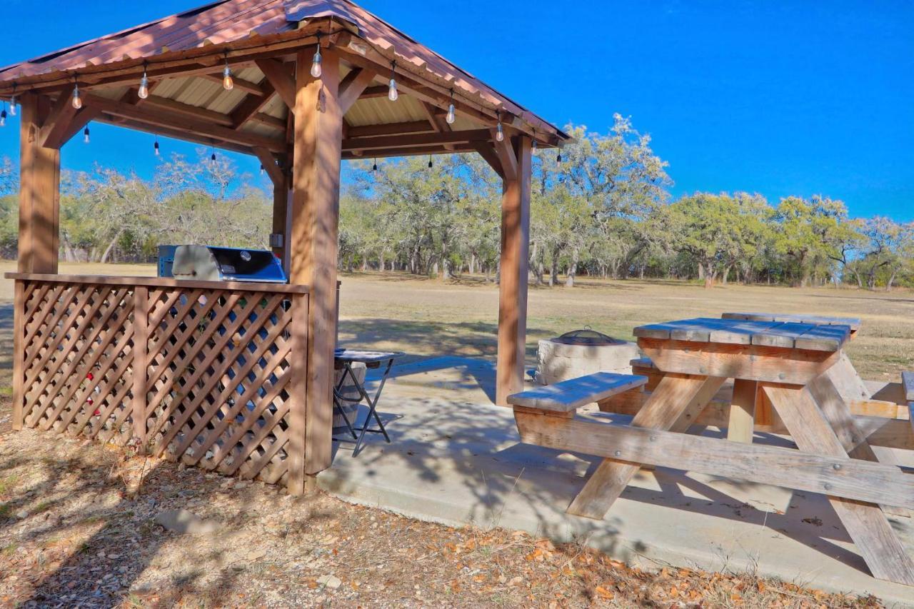 The Ranch At Wimberley - Blue Hole Cabin #2 Βίλα Εξωτερικό φωτογραφία